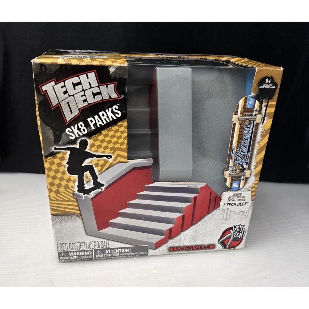 Tech Deck SK8 Parks Stair Set Hubba Ledge Ramp Finesse Fingerboard 2011 NIB HTF